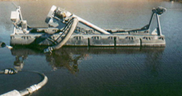 integrated floating discharge line
