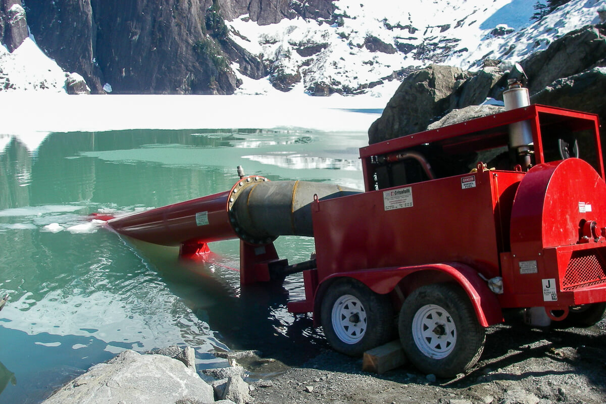 1200w-power unit powering a trailer pump