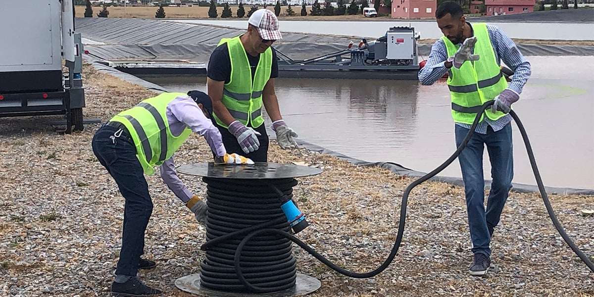 Unwrapping the power cable