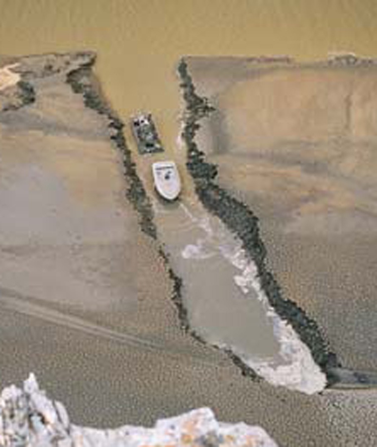 SD110_dredging_Missouri_River_10