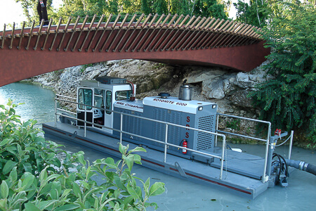 R6000 going under bridge