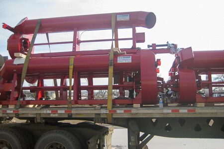 Short Hitch trailer pumps on truck